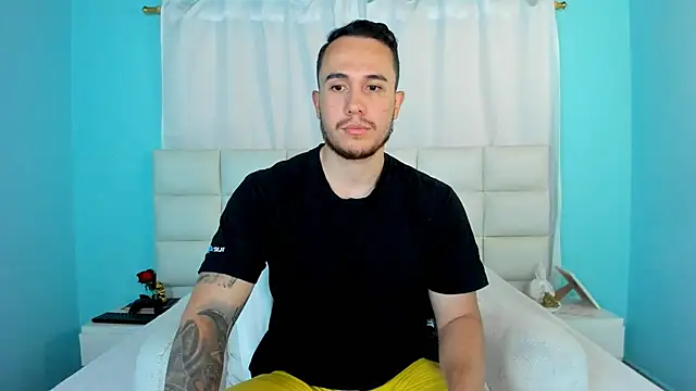 juan  jimenez online show from October 2025 06:50:01 PM