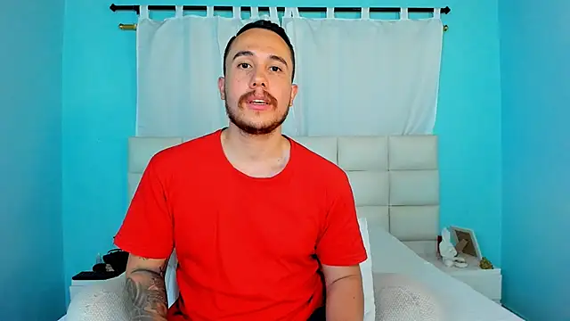 juan  jimenez online show from February 2026 01:43:02 AM