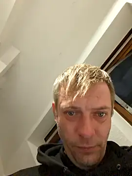 Snapshot of Percy_ohv chatting on October 2025 05:22:02 PM Percy ohv online show from October 2025 05:22:02 PM