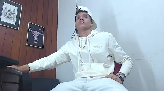 GaboReyes online show from January 2025 08:35:01 PM