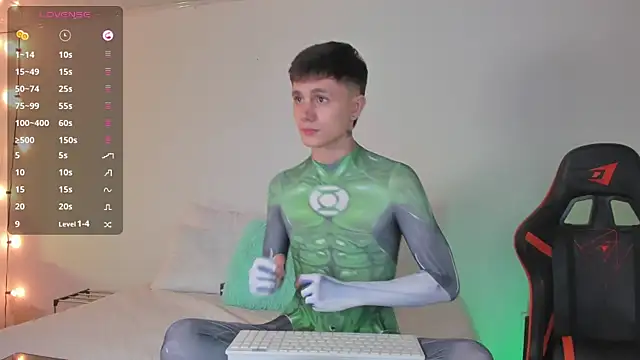 DustinLevine online show from February 2025 02:39:01 AM