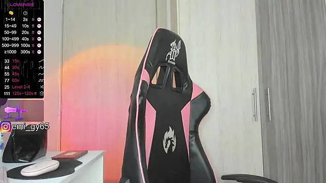 emilyn grey1 online show from March 2025 03:42:02 PM