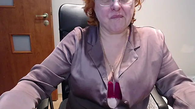 JoannaAndNeighbour online show from March 2025 12:15:01 PM