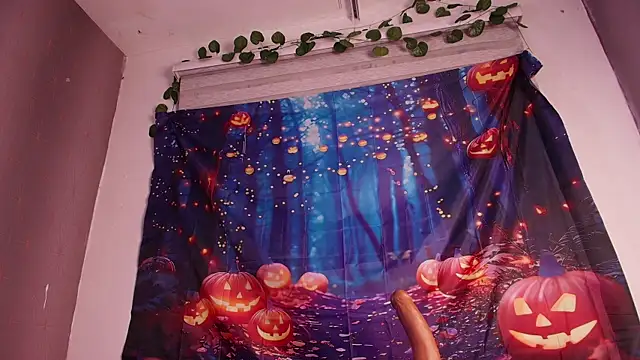 zzoe  online show from October 2025 03:07:01 AM