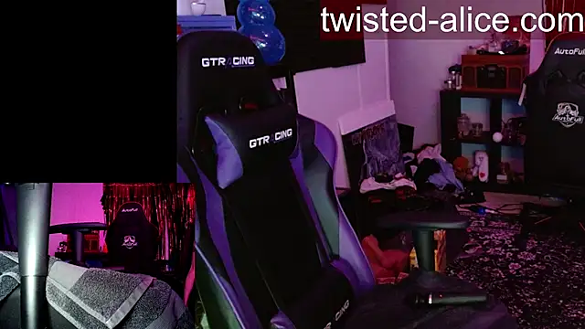 alicewonder09 online show from April 2026 03:34:01 AM