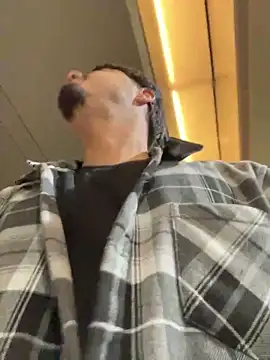 Snapshot of Bbyboyivan chatting on January 2025 06:46:01 AM Bbyboyivan online show from January 2025 06:46:01 AM