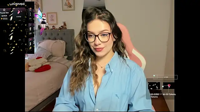 Snapshot of samysweet_8 chatting on September 2025 03:45:01 PM samysweet 8 online show from September 2025 03:45:01 PM