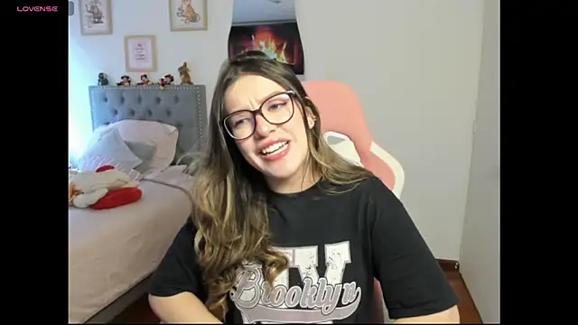 Snapshot of samysweet_8 chatting on September 2025 06:31:02 PM samysweet 8 online show from September 2025 06:31:02 PM