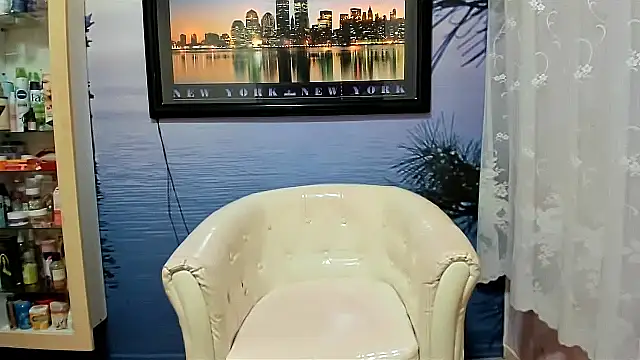 Snapshot of Mature4you44 chatting on January 2025 11:03:01 AM Mature4you44 online show from January 2025 11:03:01 AM