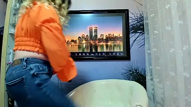 Snapshot of Mature4you44 chatting on February 2025 10:04:01 AM Mature4you44 online show from February 2025 10:04:01 AM