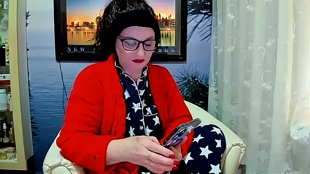 Snapshot of Mature4you44 chatting on February 2025 10:07:01 AM Mature4you44 online show from February 2025 10:07:01 AM