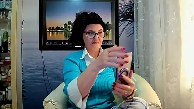 Snapshot of Mature4you44 chatting on February 2025 08:54:02 AM Mature4you44 online show from February 2025 08:54:02 AM