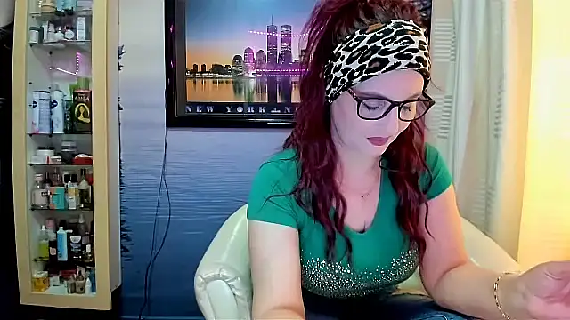 Snapshot of Mature4you44 chatting on March 2025 08:17:01 AM Mature4you44 online show from March 2025 08:17:01 AM