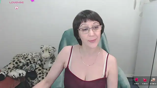 Snapshot of Ammillia chatting on February 2025 06:10:02 AM Ammillia online show from February 2025 06:10:02 AM