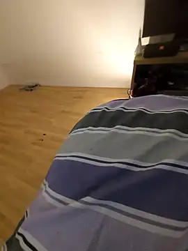 Snapshot of EmilyCD420 chatting on October 2025 04:47:01 AM EmilyCD420 online show from October 2025 04:47:01 AM