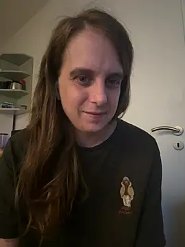 LadyChantale online show from March 2026 06:42:01 AM