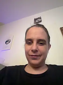 LadyChantale online show from April 2026 05:19:01 AM