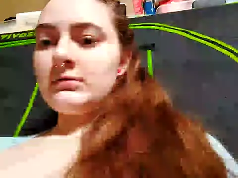 Snapshot of Snowbunnycake_131 chatting on February 2025 07:41:01 AM Snowbunnycake 131 online show from February 2025 07:41:01 AM