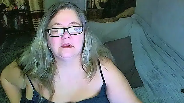 Snapshot of sex2 chatting on May 2026 11:01:02 PM sex2 online show from May 2026 11:01:02 PM