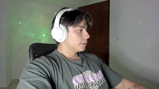 Giordano Russo online show from September 2025 10:48:02 PM