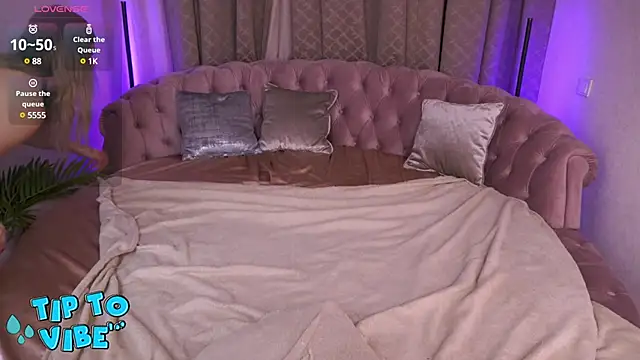 CassandraGood online show from March 2025 03:11:02 AM