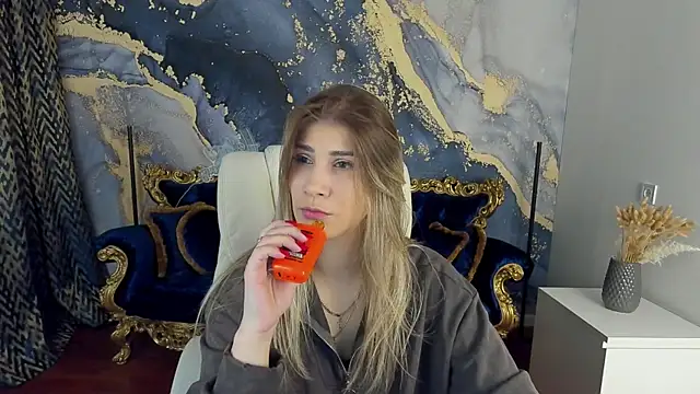 CassandraGood online show from March 2025 09:37:01 PM