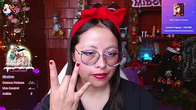 MidoriQuiinn online show from December 2025 07:53:02 PM