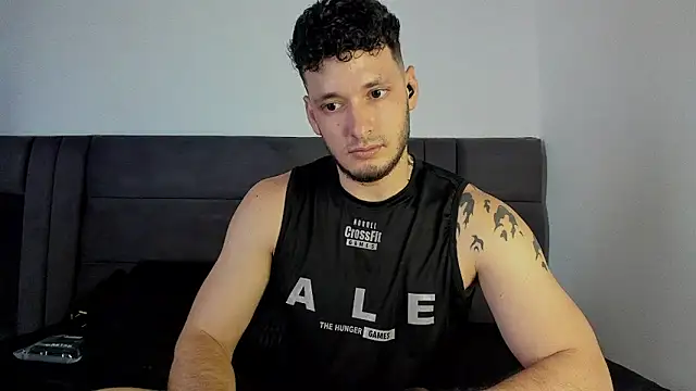 alejandro  2 online show from September 2025 06:40:02 PM