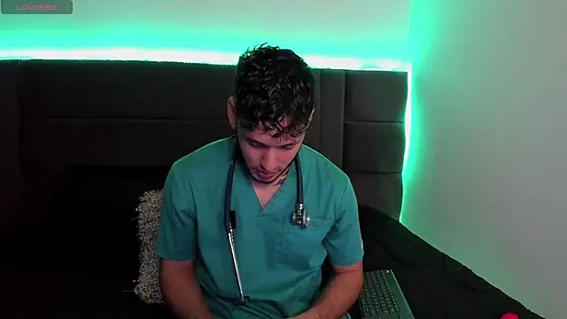 alejandro  2 online show from October 2025 04:09:01 PM