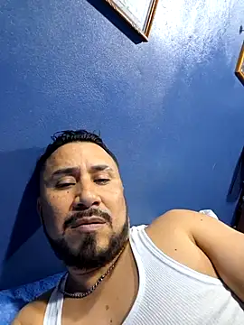 Eumanzor online show from November 2025 02:23:01 AM