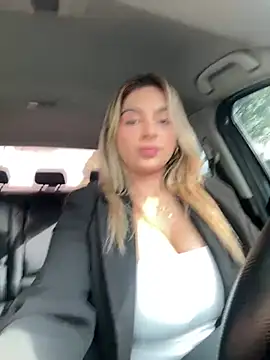 oriana zoeee online show from January 2025 08:32:01 PM