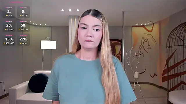 Snapshot of NiaHolland chatting on May 2026 07:22:02 PM NiaHolland online show from May 2026 07:22:02 PM