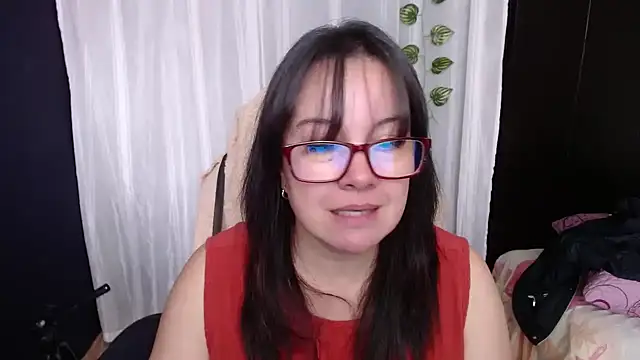 Snapshot of Sonialorens_ chatting on January 2025 04:54:02 PM Sonialorens  online show from January 2025 04:54:02 PM