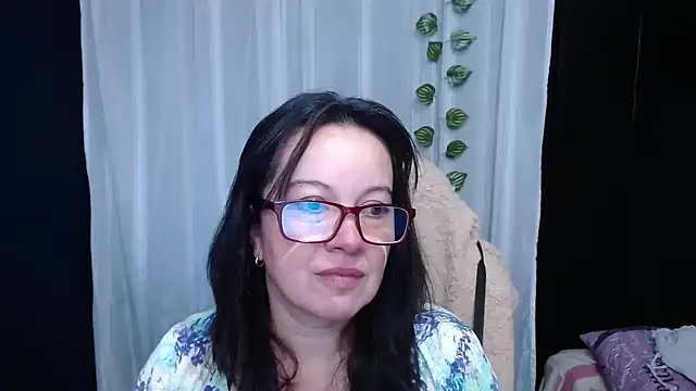 Snapshot of Sonialorens_ chatting on January 2025 11:58:02 AM Sonialorens  online show from January 2025 11:58:02 AM