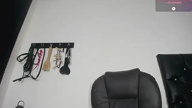 Snapshot of alejandraluxt chatting on December 2024 05:33:02 PM alejandraluxt online show from December 2024 05:33:02 PM