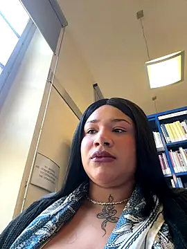 Snapshot of IamSashaLuv chatting on October 2025 08:09:02 AM IamSashaLuv online show from October 2025 08:09:02 AM