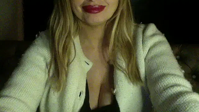 Lisavontease online show from January 2026 11:36:01 PM