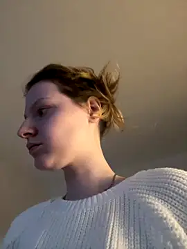 MaryHiggins online show from October 2025 01:59:02 PM