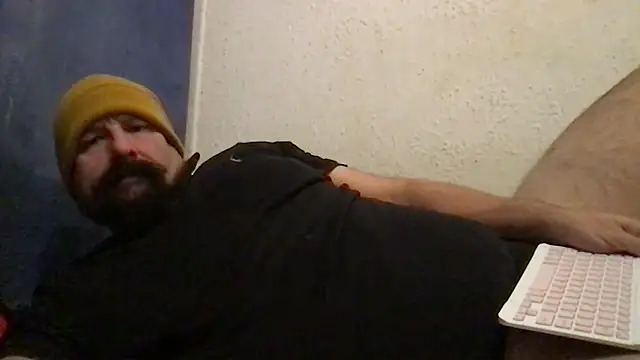 Snapshot of madmaxmiami chatting on November 2025 06:01:01 AM madmaxmiami online show from November 2025 06:01:01 AM