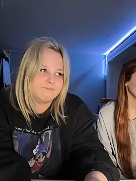 B Ratz online show from November 2025 08:19:02 PM