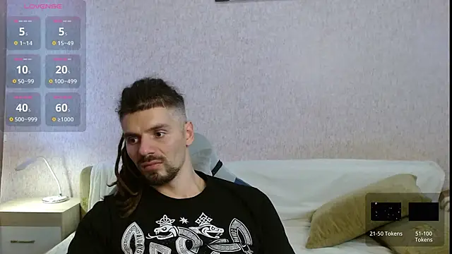 Aestheticguy101 online show from October 2025 10:59:01 AM