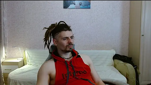 Snapshot of Aestheticguy101 chatting on May 2026 04:36:02 PM Aestheticguy101 online show from May 2026 04:36:02 PM