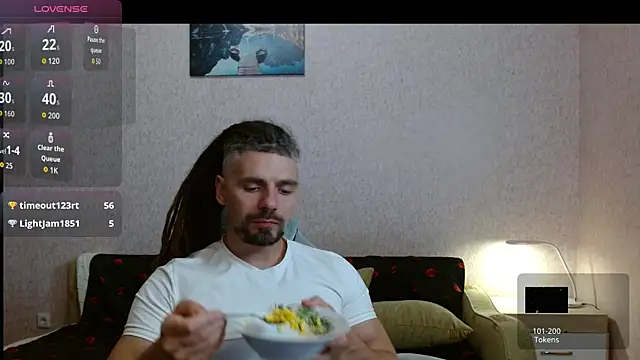 Snapshot of Aestheticguy101 chatting on July 2026 07:30:02 PM Aestheticguy101 online show from July 2026 07:30:02 PM