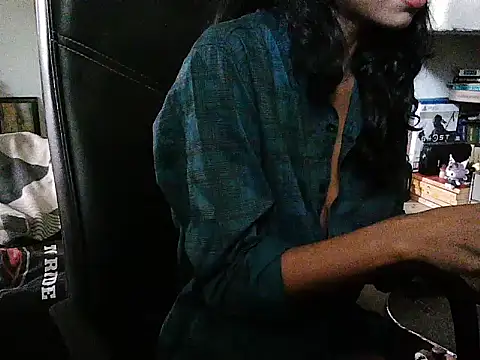 exude diya online show from October 2025 04:56:02 AM