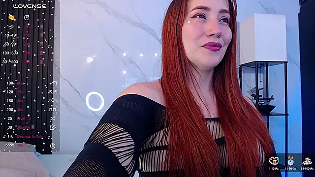 Snapshot of hotpawgmilf chatting on February 2025 06:01:01 PM hotpawgmilf online show from February 2025 06:01:01 PM