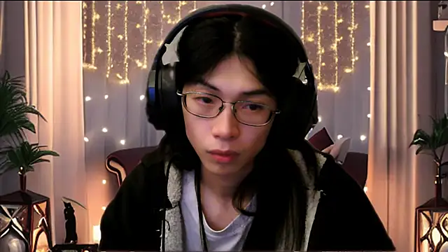 CrytinaSissyCrossdress online show from April 2026 12:44:02 PM