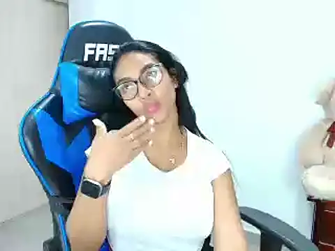 sophiax-x online show from March 2025 12:30:01 AM