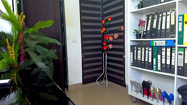 Snapshot of lisa2018 chatting on March 2025 04:47:02 AM lisa2018 online show from March 2025 04:47:02 AM