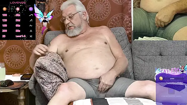 Snapshot of countrydomdaddy chatting on January 2025 11:39:02 PM countrydomdaddy online show from January 2025 11:39:02 PM