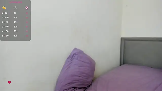 Snapshot of May_XX chatting on March 2026 04:40:01 AM May XX online show from March 2026 04:40:01 AM